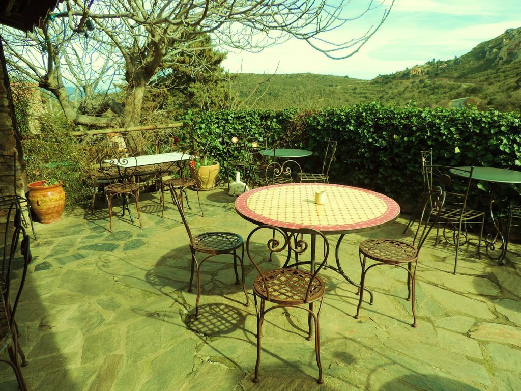 La Figuera Bed & Breakfast Camélas Exterior photo